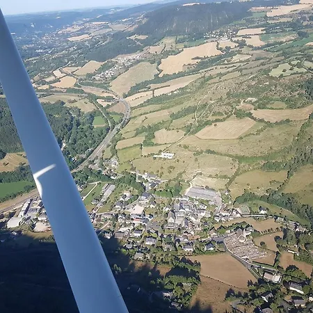 Au Pont De La Ginéze